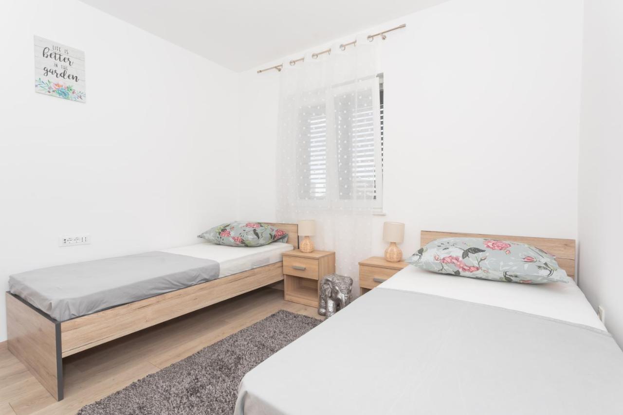 Apartments Franchese Šibenik Kültér fotó